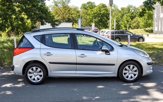 Peugeot 207 cena 11900 przebieg: 164000, rok produkcji 2008 z Białogard małe 46